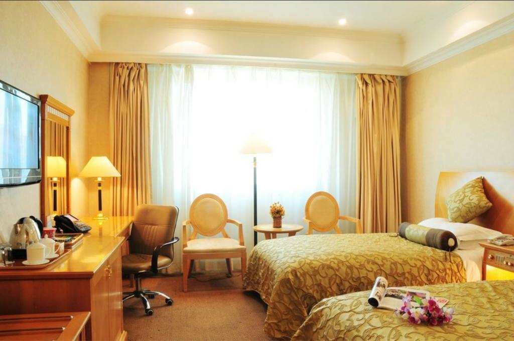 Beijing Zhongyu Century Grand Hotel Exteriör bild