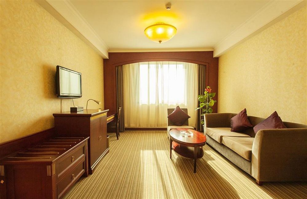 Beijing Zhongyu Century Grand Hotel Exteriör bild